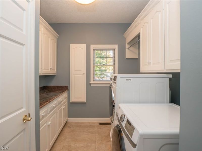 4966 Abbey Church Avenue NW, Canton, OH 44718 Photo 29