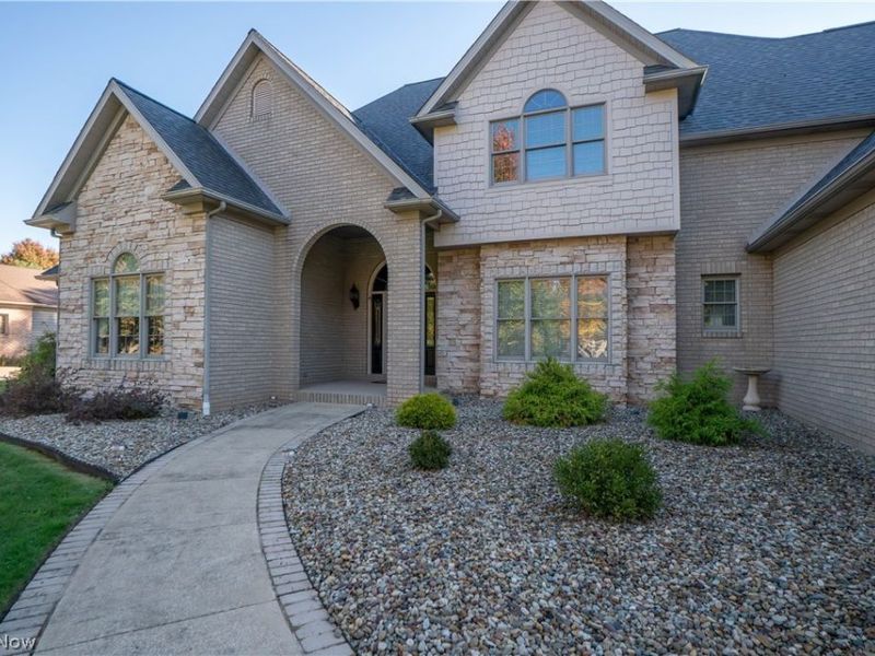 4966 Abbey Church Avenue NW, Canton, OH 44718 Photo 4
