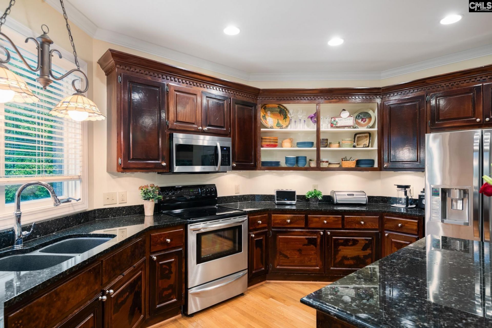 440 Cedar Lakes Drive  Photo 11