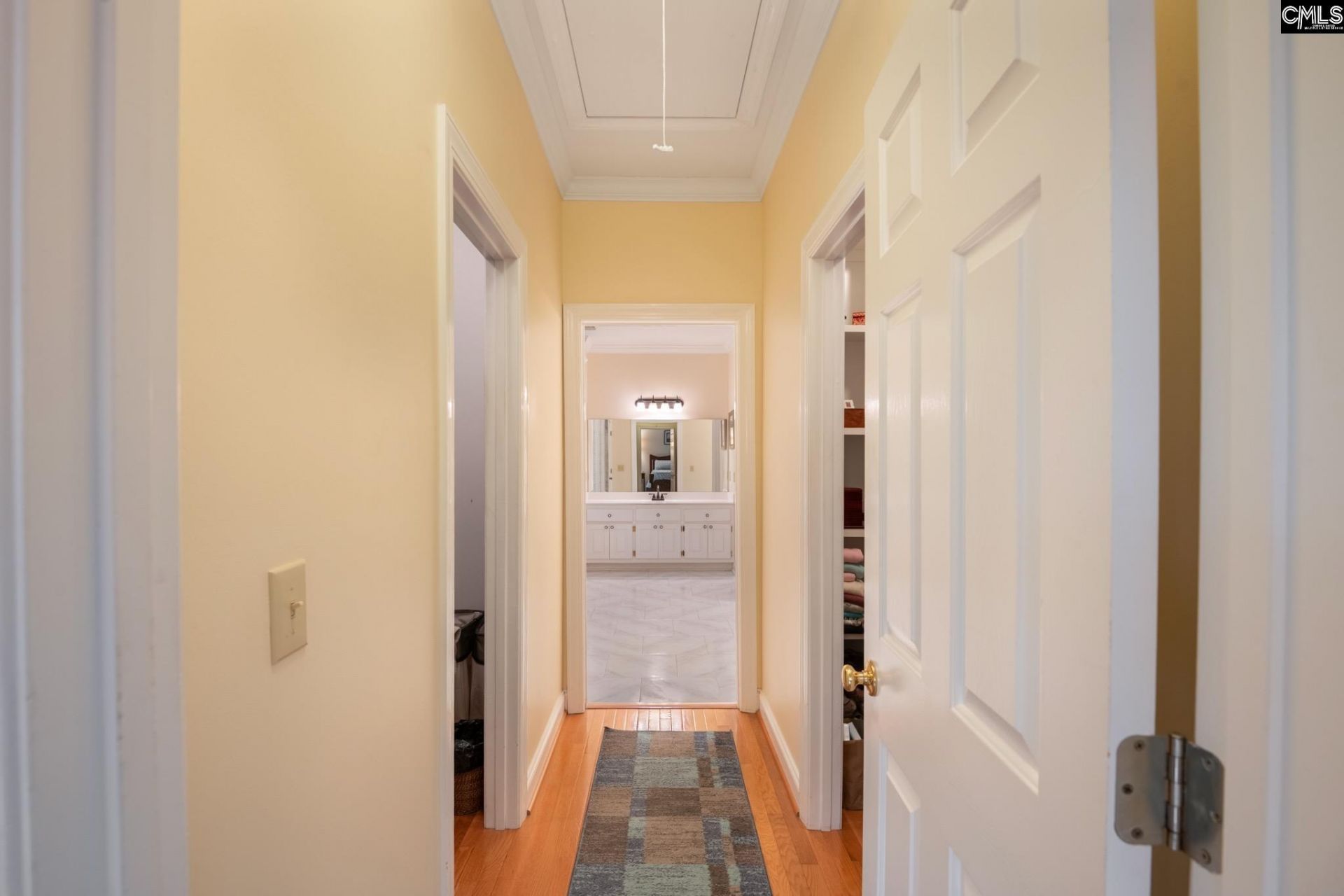 440 Cedar Lakes Drive  Photo 24