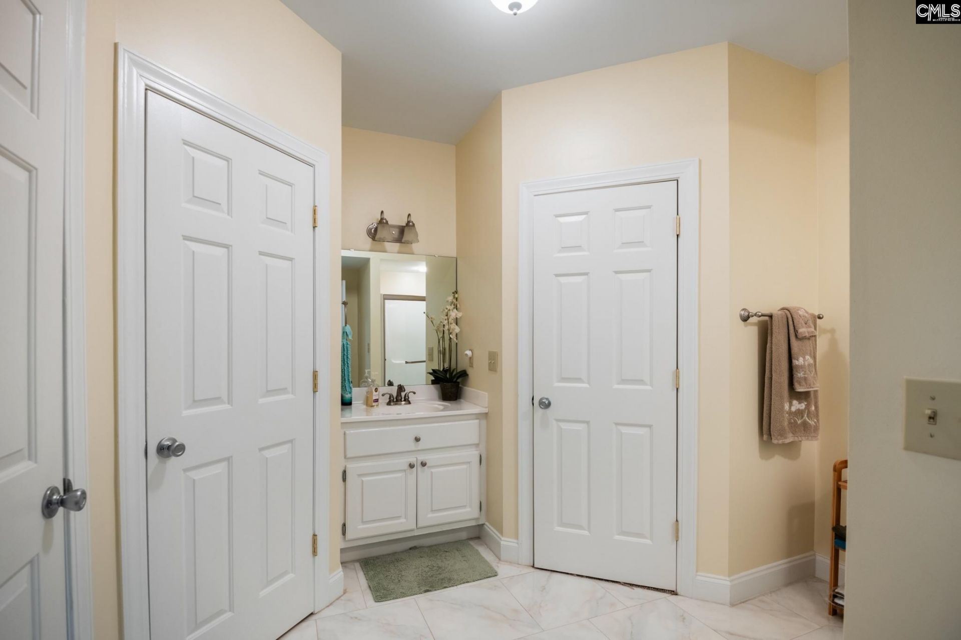 440 Cedar Lakes Drive  Photo 39