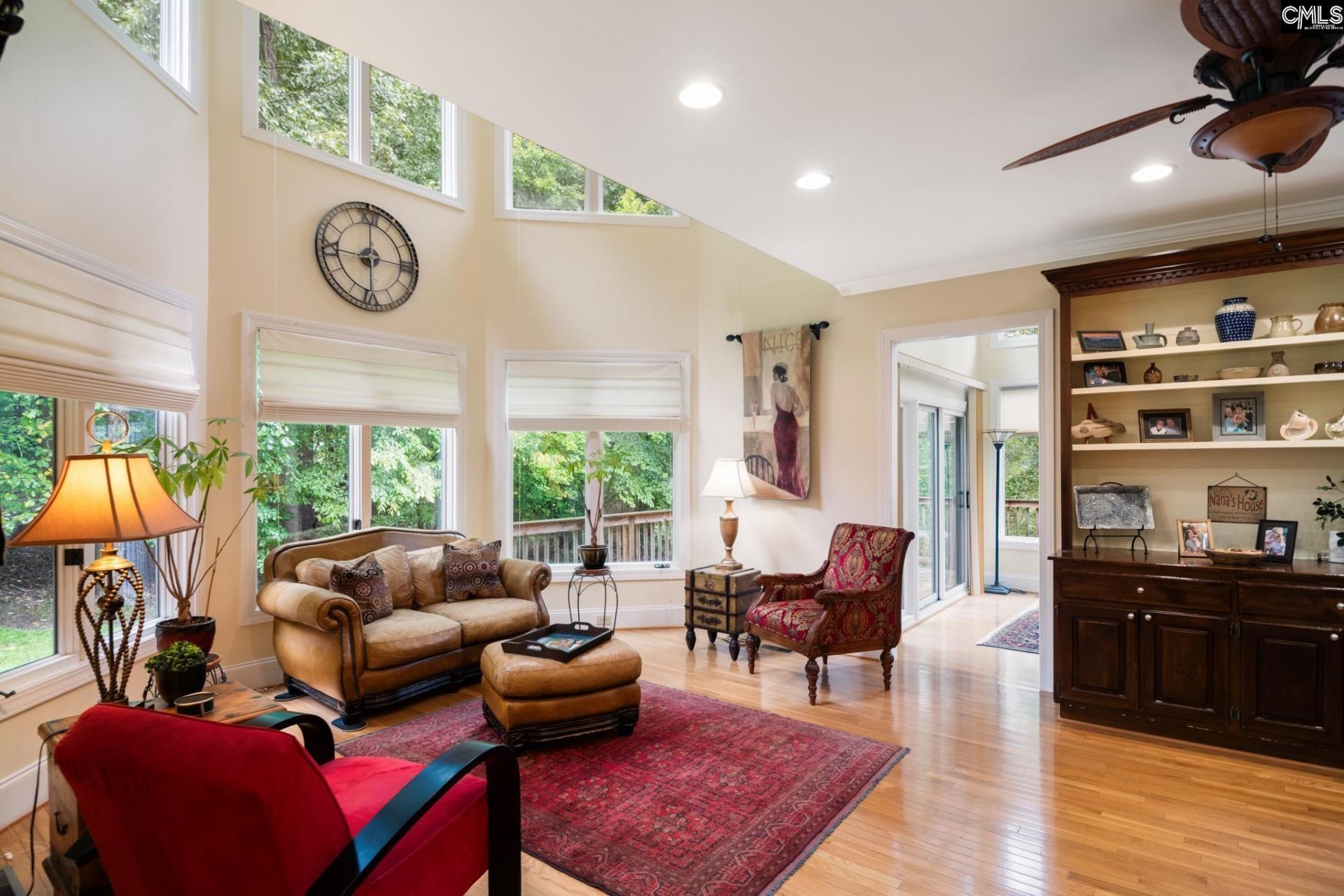 440 Cedar Lakes Drive  Photo 6