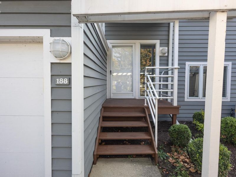 188 Marina Point Drive, Sandusky, OH 44870 Photo 2