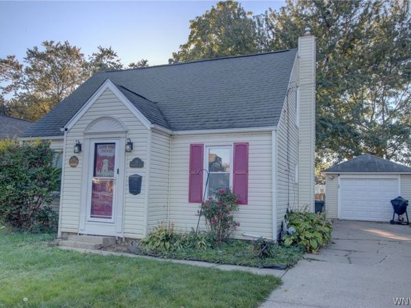 28 Barnsdale Avenue , Buffalo, NY 14224