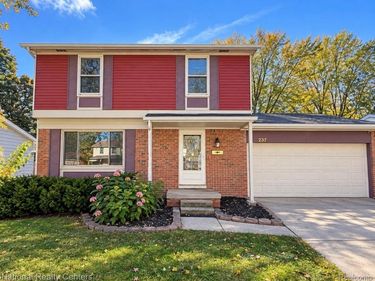 39237 Gloucester Street , Westland, Mi 48186
