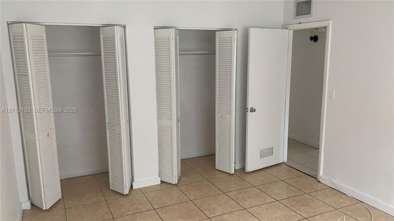 13700 NE 6th Ave , Unit 213, North Miami, FL 33161 Photo