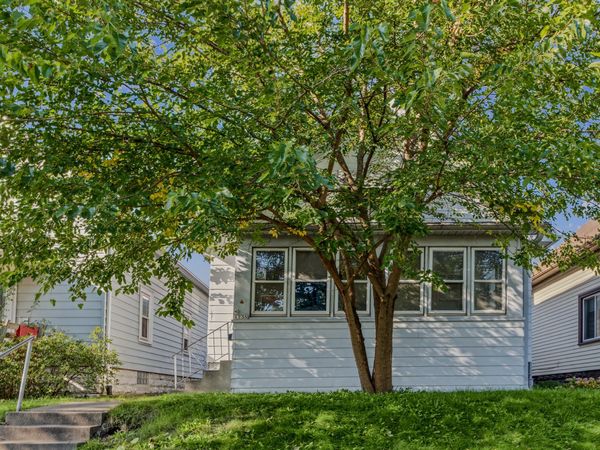 1735 S 65th St, West Allis, WI 53214