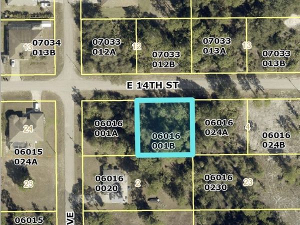 3802 E 14TH STREET , LEHIGH ACRES, FL 33972