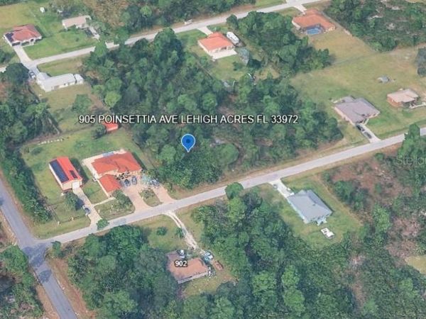 905 POINSETTIA AVENUE , LEHIGH ACRES, FL 33972