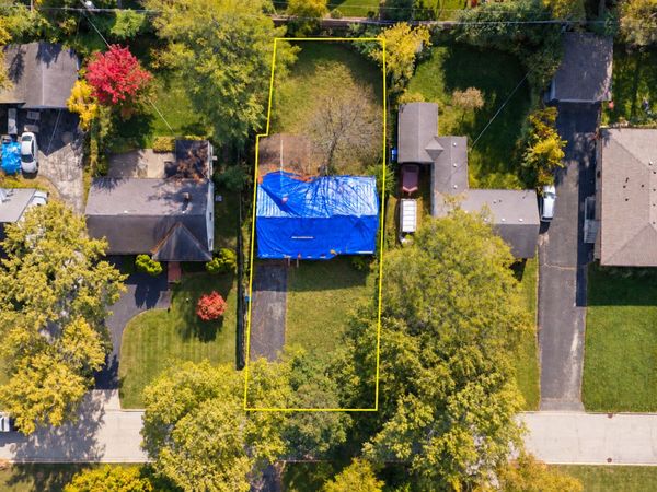 1057 Elmwood Avenue , Deerfield, IL 60015