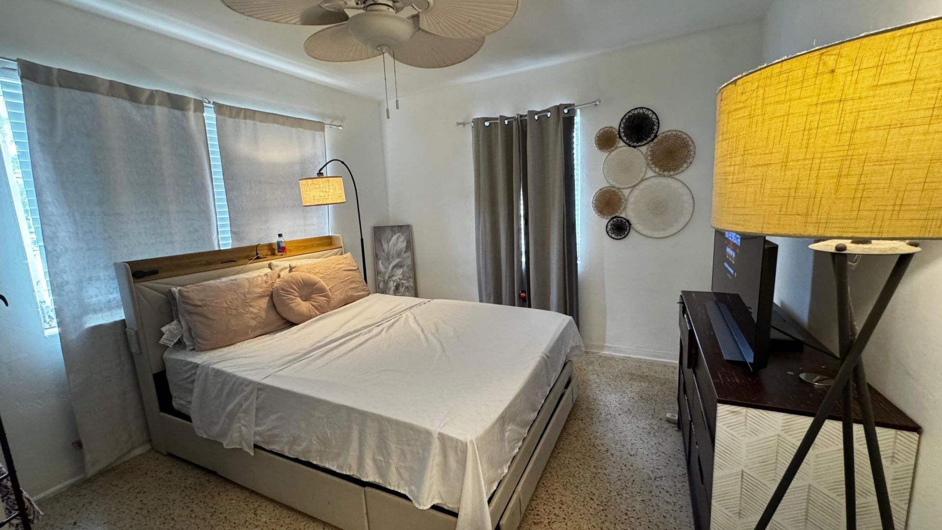 1070 NE 143rd Street, North Miami, FL 33161 Photo
