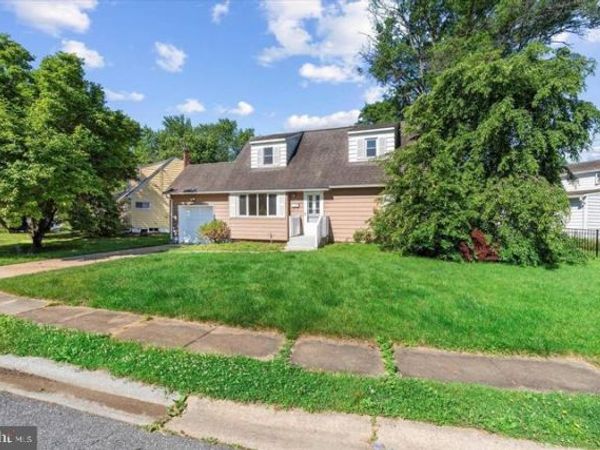 2 PHELPS LANE , NEWARK, DE 19711
