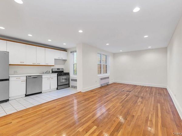 140-35 Burden Crescent , Unit 608, Briarwood, NY 11435