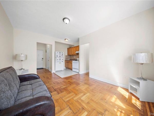 1372 Shakespeare Avenue , Unit 4D, Bronx, NY 10452