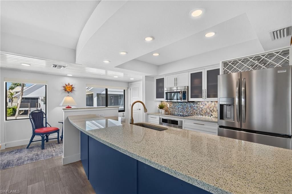 11 Beach Homes, Captiva, FL 33924 Photo