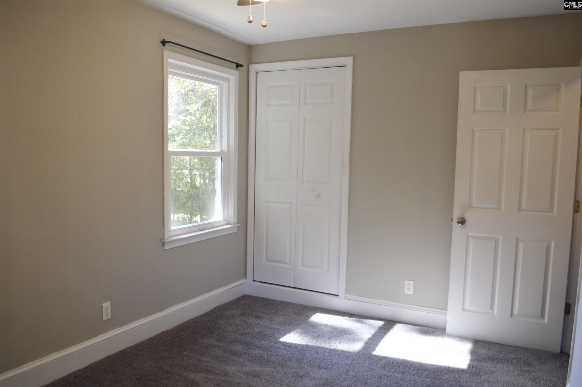 504 Johnson Avenue  Photo 10