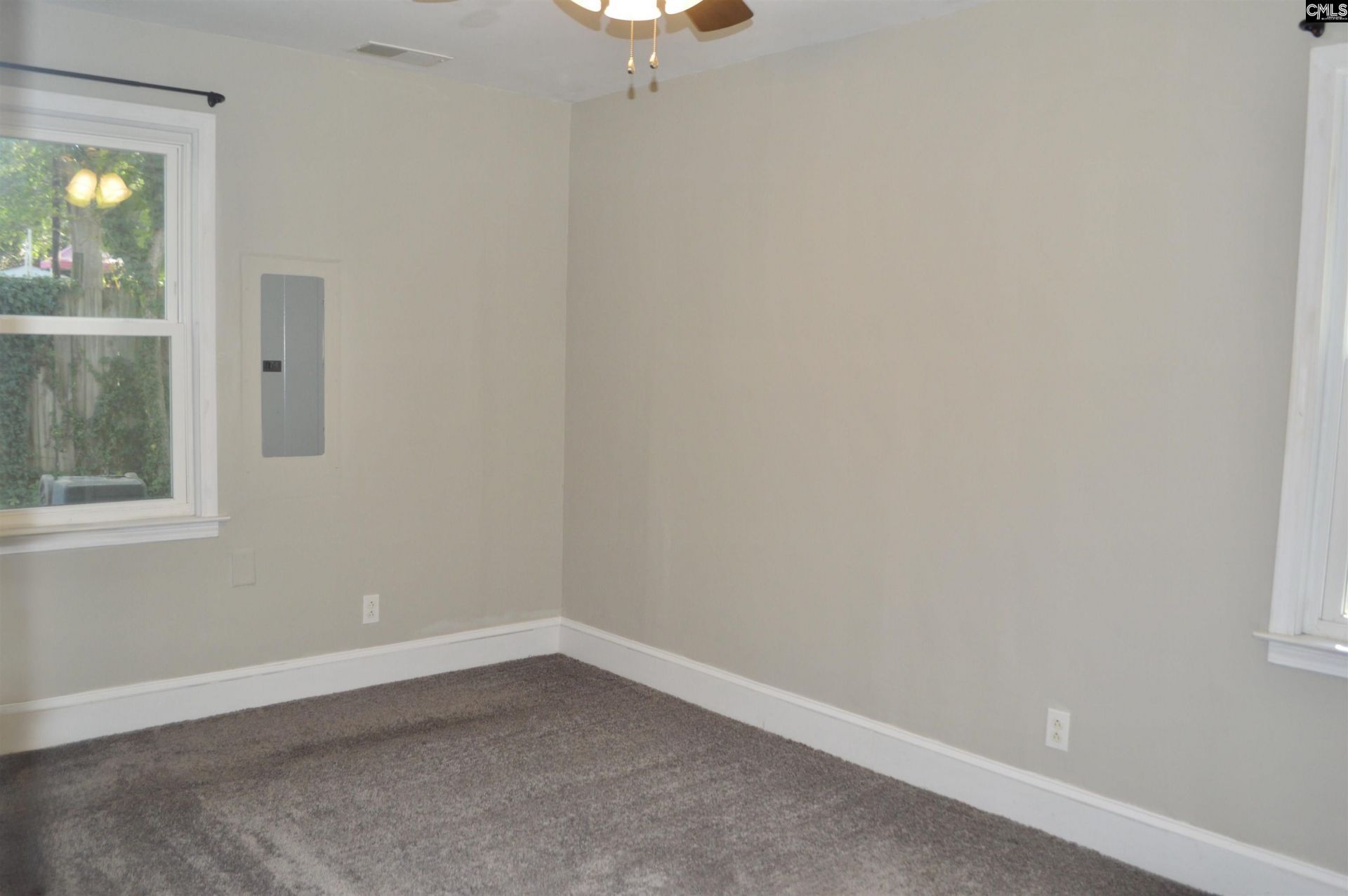 504 Johnson Avenue  Photo 11
