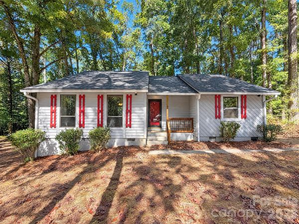 10005 Santa Fe Lane , Mint Hill, NC 28227