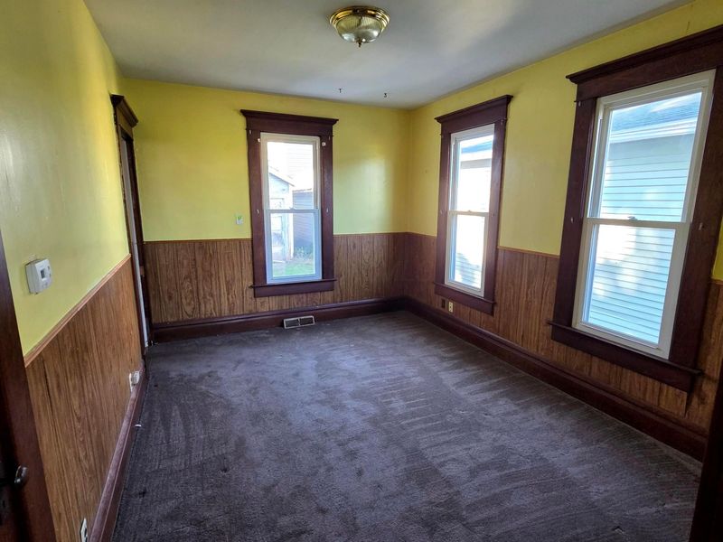 77 S Pine Street, Newark, OH 43055 Photo 5