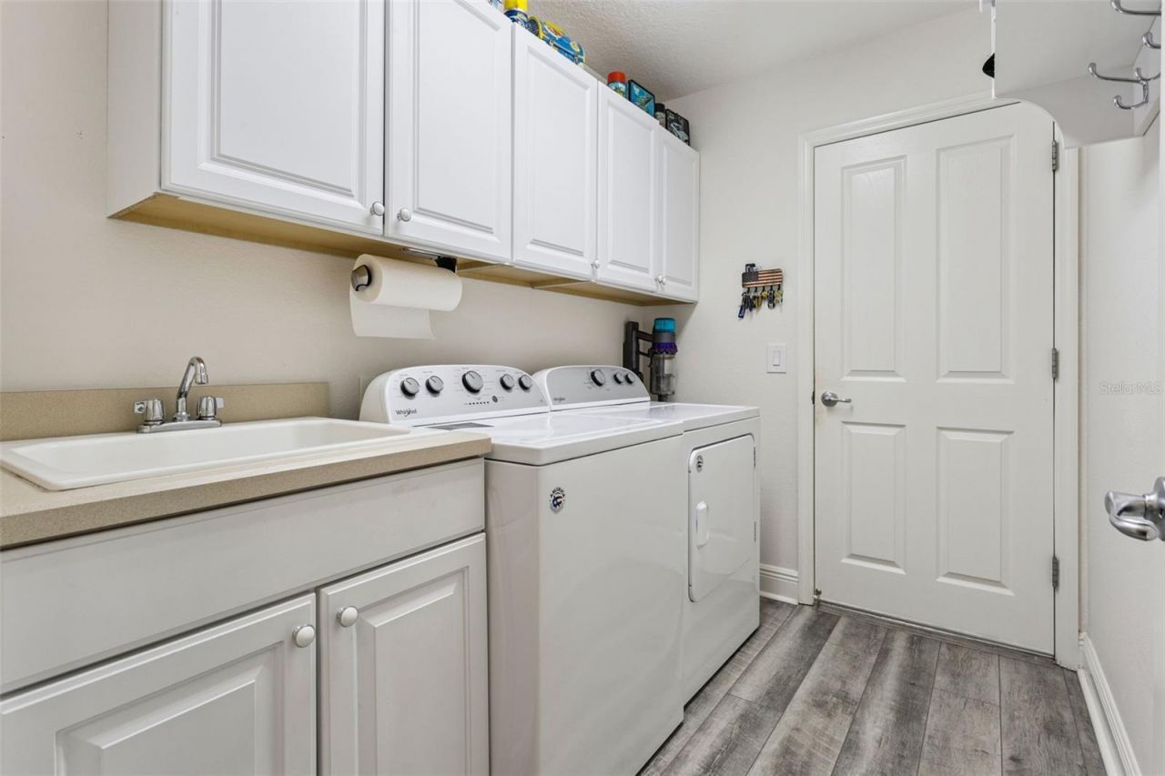 842 Lucky Lane, The Villages, FL 32162 Photo