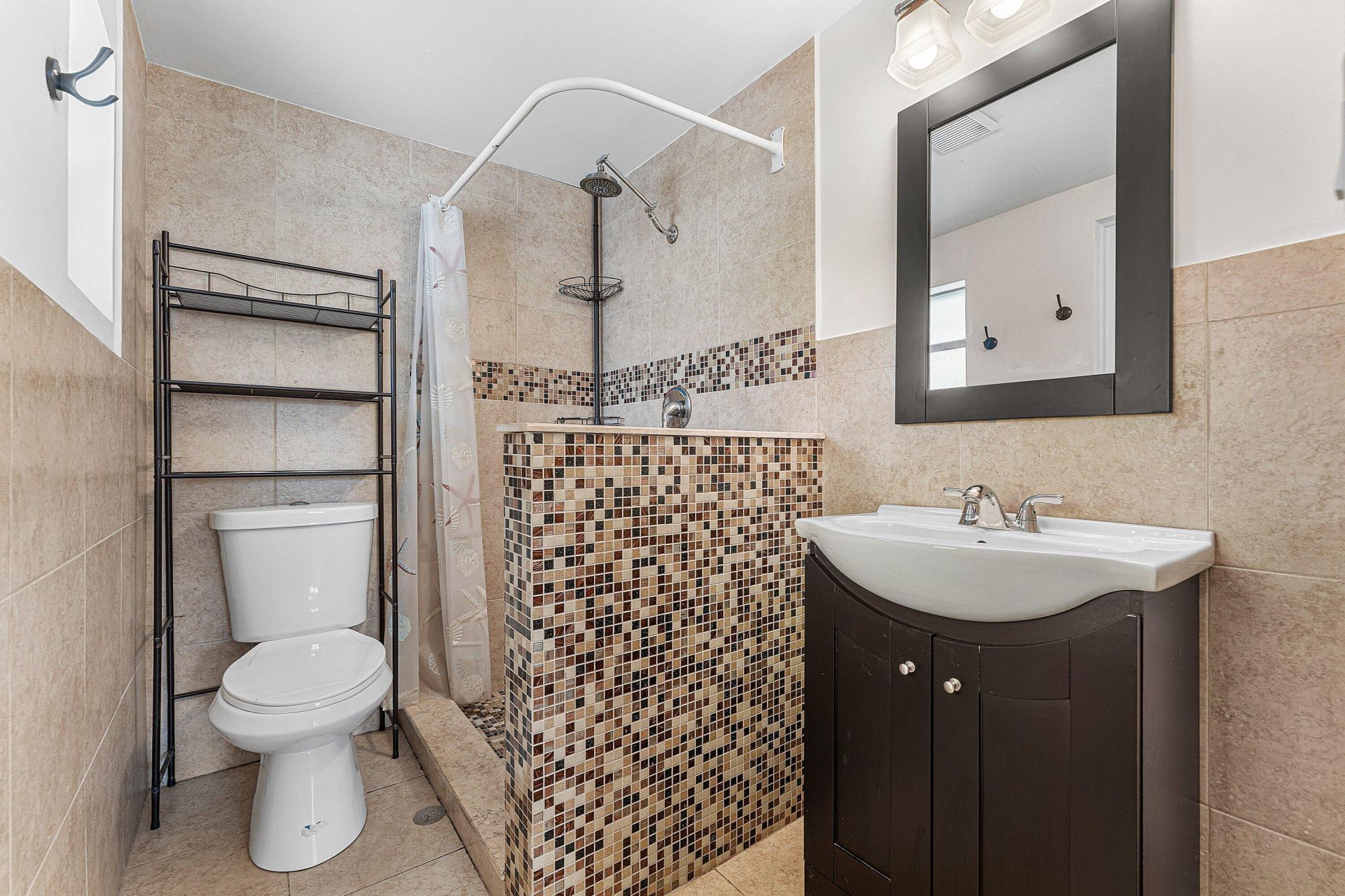 3080 NE 12th Avenue, Pompano Beach, FL 33064 Photo