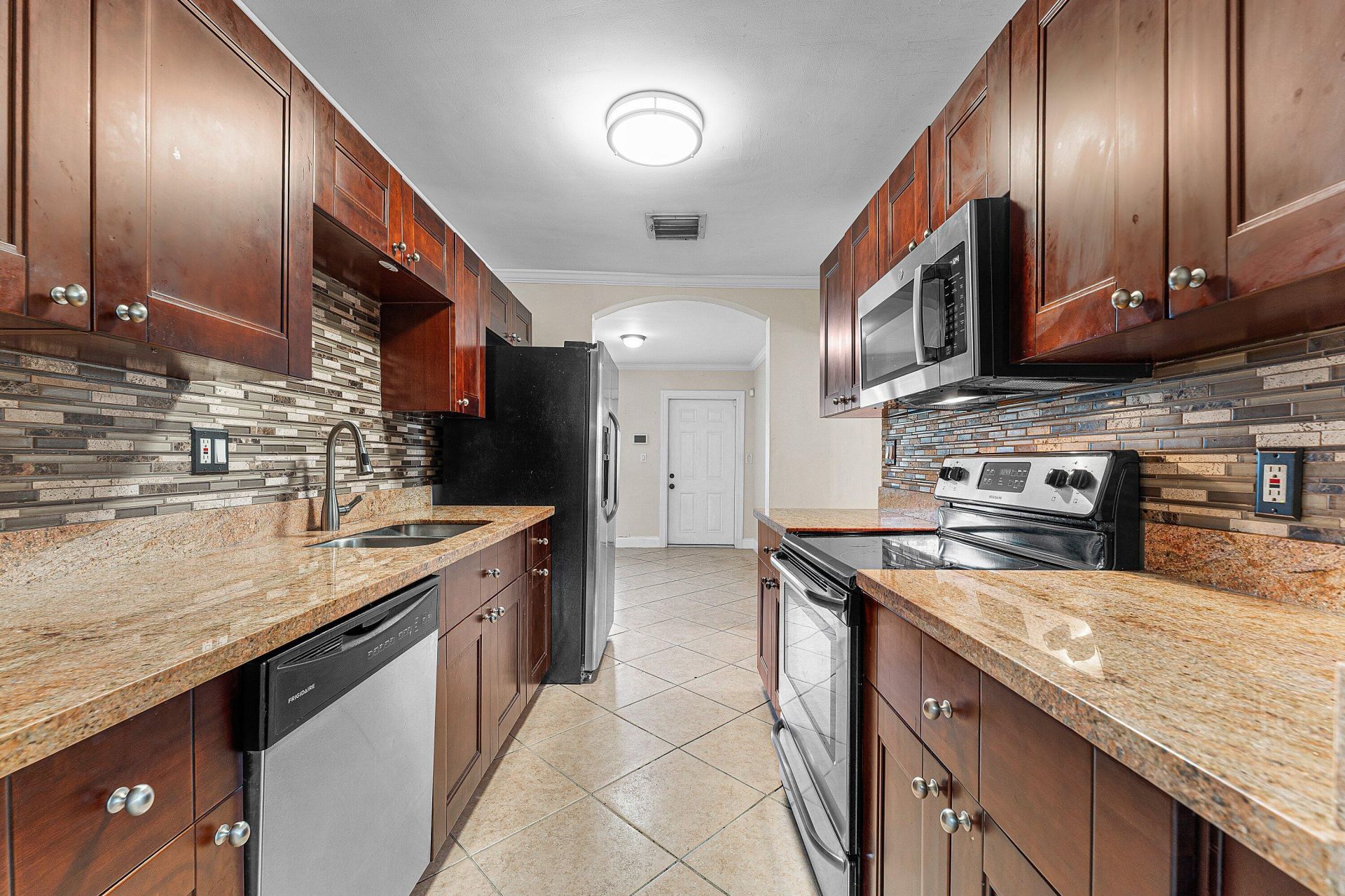 3080 NE 12th Avenue, Pompano Beach, FL 33064 Photo