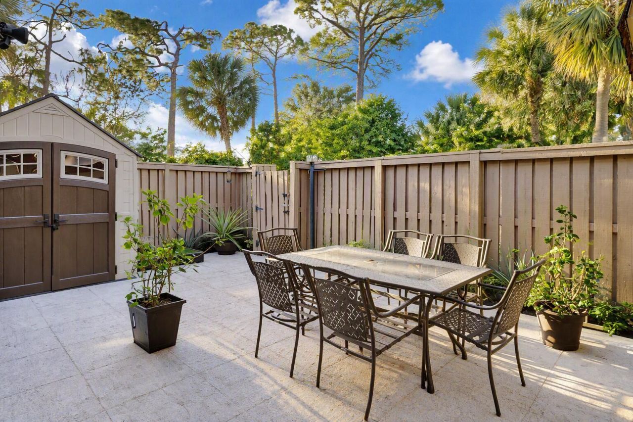 1315 13th Court, Palm Beach Gardens, FL 33410 Photo