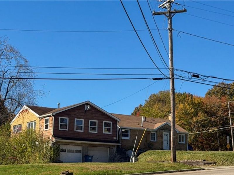 1292 Bedford Road, Masury, OH 44438 Photo 2