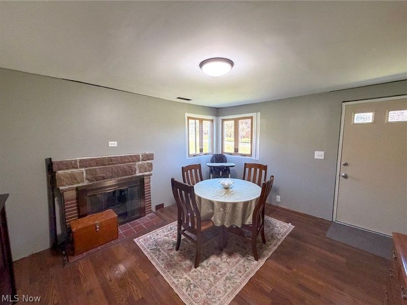 1292 Bedford Road, Masury, OH 44438 Photo 4