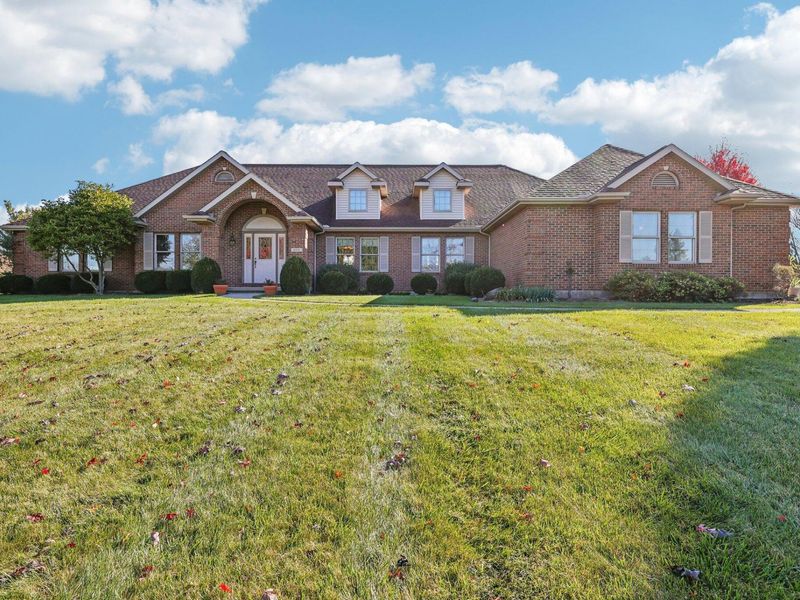 6351 Fairway Court, Greenville, OH 45331 Photo 2