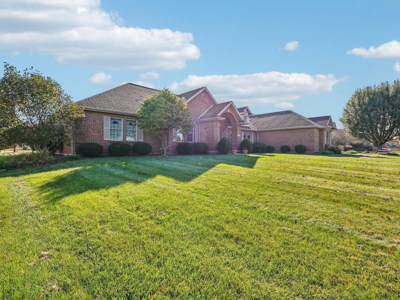 6351 Fairway Court, Greenville, OH 45331 Photo 4
