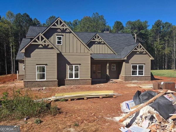 335 Meadows Drive, Bethlehem, GA 30620