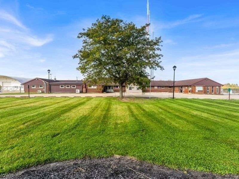 22988 West Road , Wellington, OH 44090 Photo 1