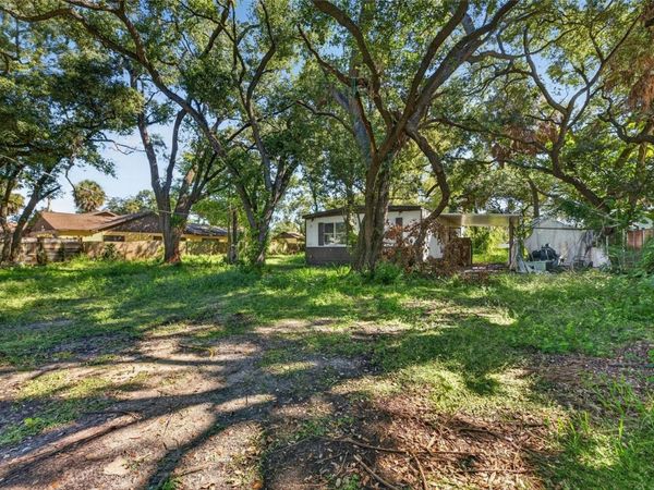 8810 S HICKORY LANE , RIVERVIEW, FL 33578