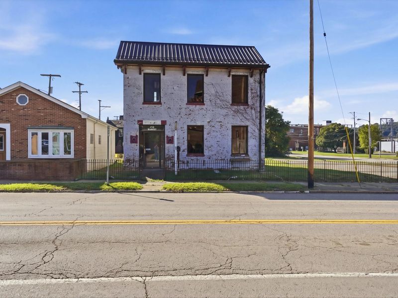 712 Market Street , Zanesville, OH 43701 Photo 11