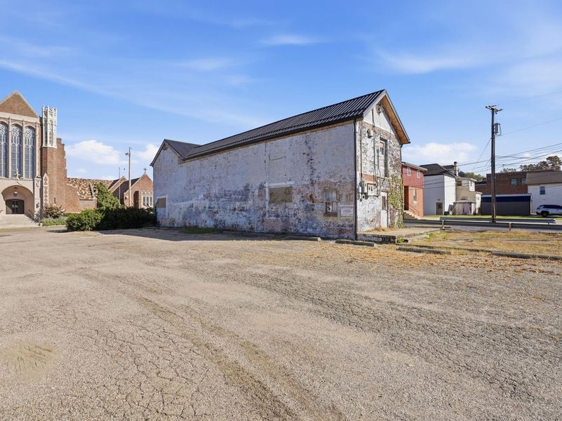 712 Market Street , Zanesville, OH 43701 Photo 19
