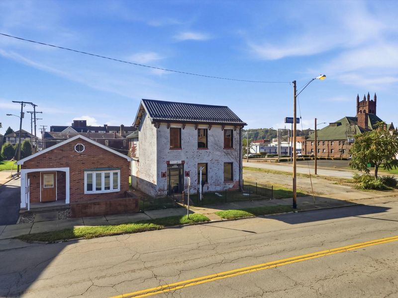 712 Market Street , Zanesville, OH 43701 Photo 2
