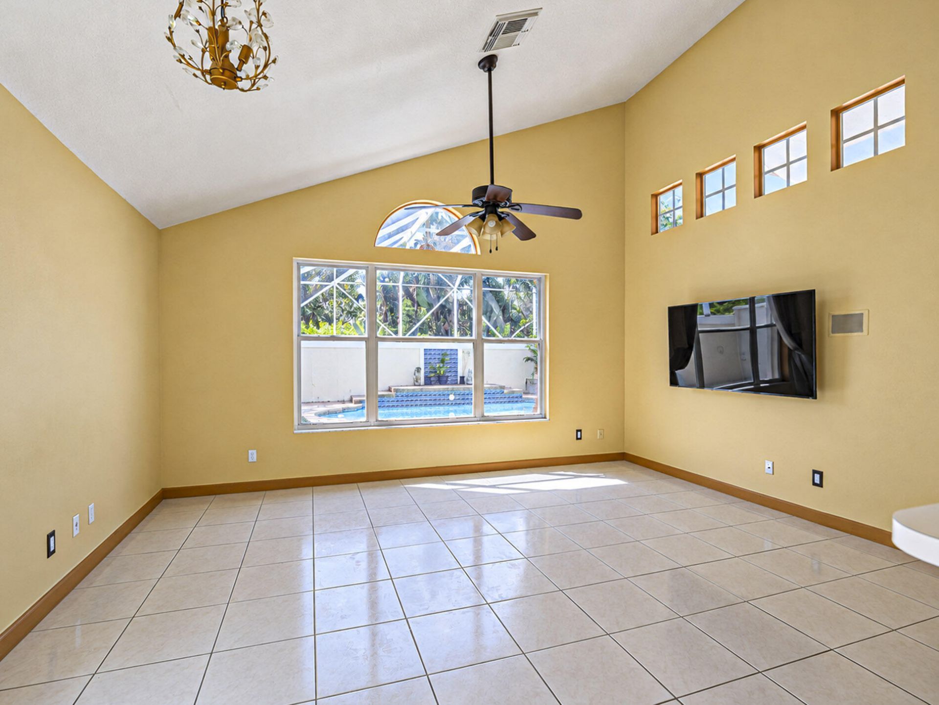 564 SW Saint Kitts Cove, Port Saint Lucie, FL 34986 Photo