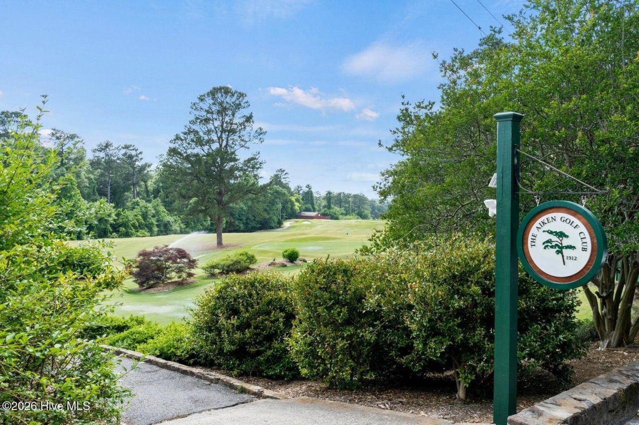 5673 Moncrief Circle Photo 40