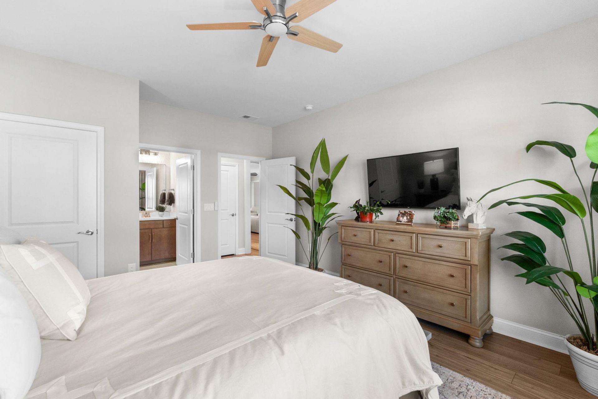 7245 Sarteano Dr.  Photo 27