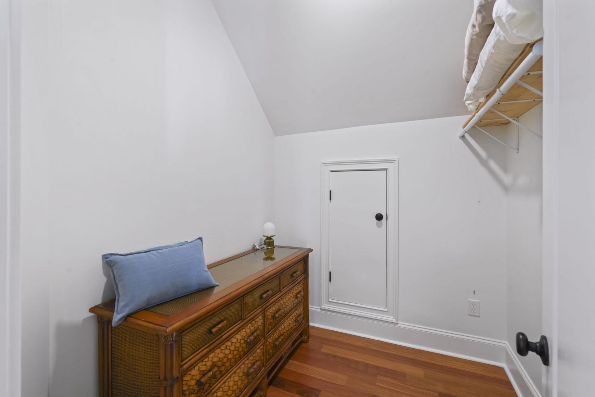 633 Hill Dr. Photo 59
