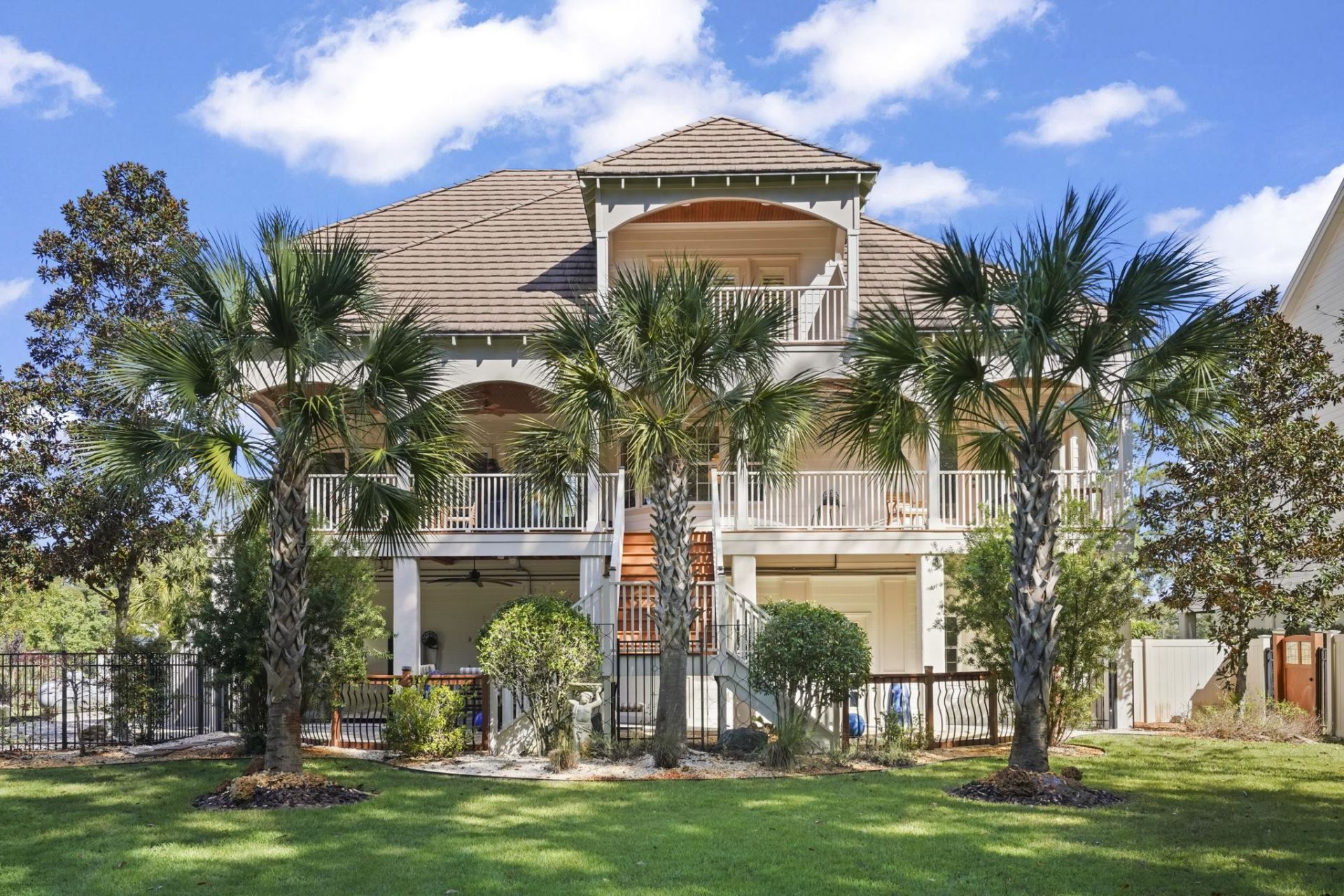 633 Hill Dr. Photo 86