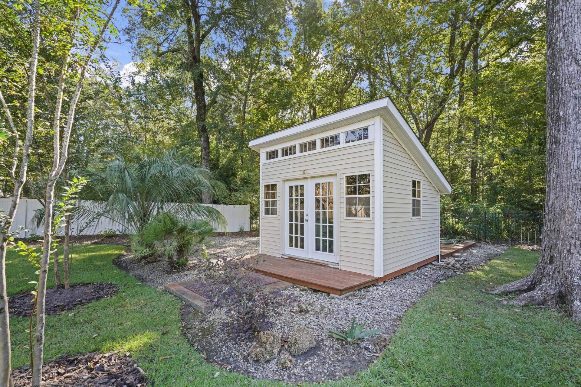 633 Hill Dr. Photo 88