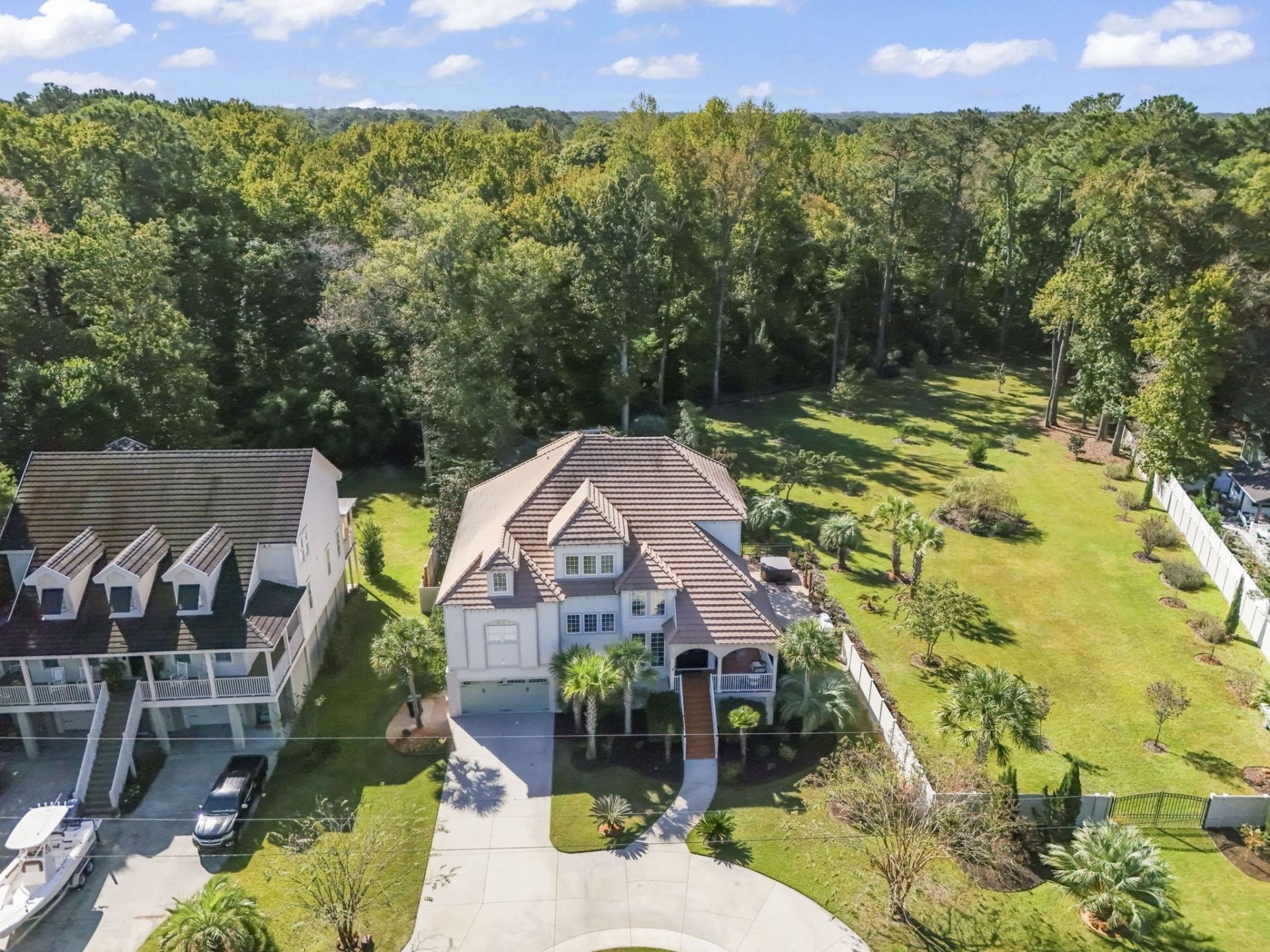 633 Hill Dr. Photo 92