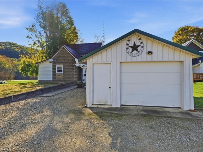 107 Mohican Street, Brinkhaven, OH 43006 Photo 17