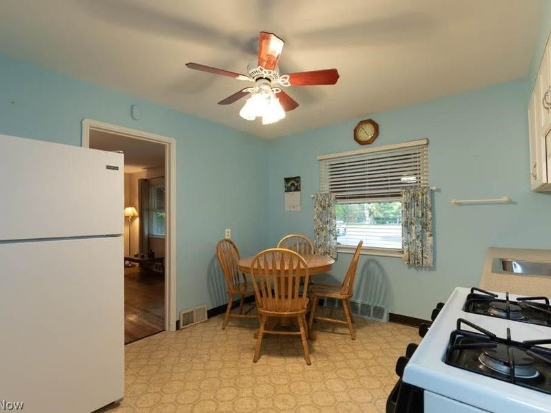 14613 Emery Avenue, Cleveland, OH 44135 Photo 15