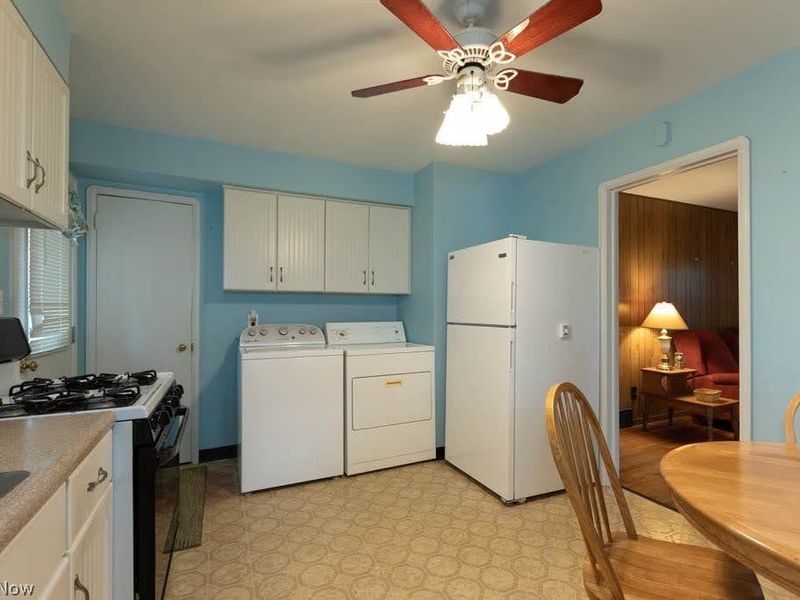 14613 Emery Avenue, Cleveland, OH 44135 Photo 17