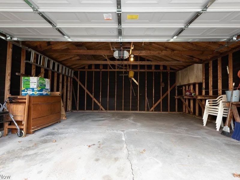 14613 Emery Avenue, Cleveland, OH 44135 Photo 32