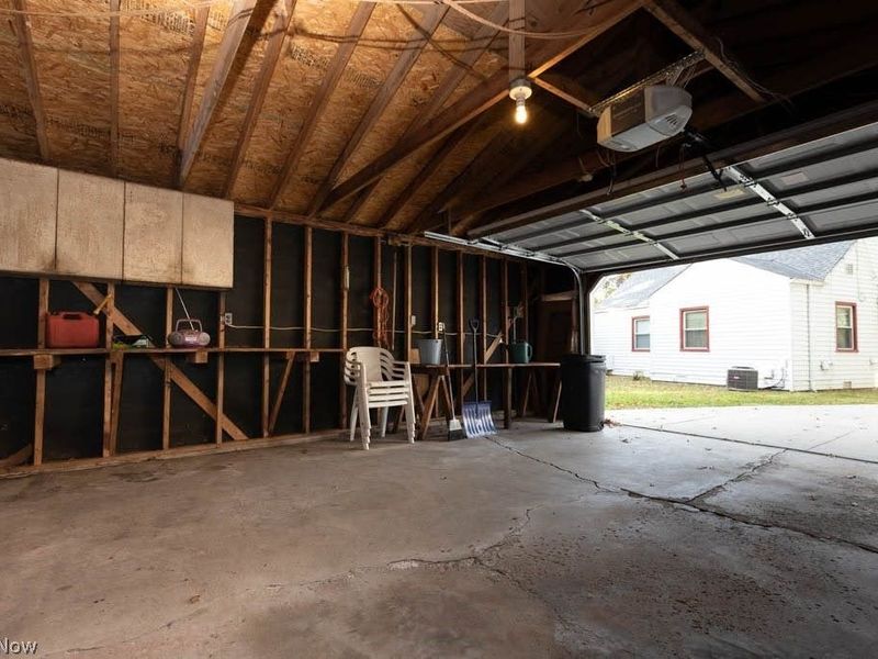 14613 Emery Avenue, Cleveland, OH 44135 Photo 33
