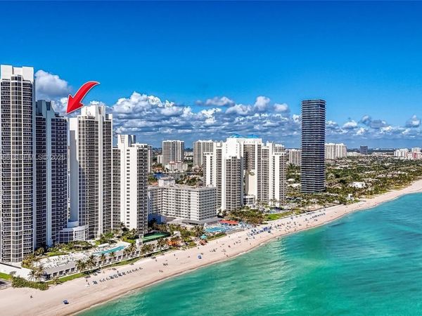 19111 Collins Ave, Unit 1007, Sunny Isles Beach, FL 33160